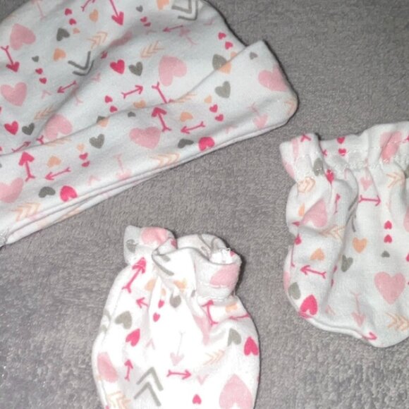 Carter's 2 Piece Hat and Mittens Set 0-3 Months NWT - Picture 5 of 5